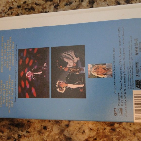 Debbie Gibson Live in Concert : The "Out of the Blue" Tour (VHS, 1989) - Picture 2 of 5